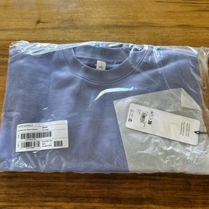 Alo Yoga Accolade Crew Neck Pullover Lilac Blue Small NWT